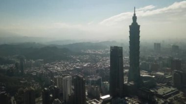 Gün zaman Taipei cityscape panorama. 4 k görüntüleri Çin