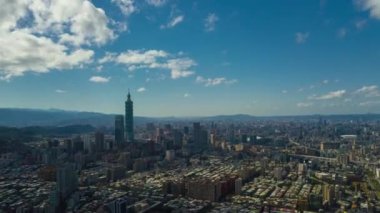 Gün zaman Taipei cityscape panorama. 4 k görüntüleri Çin