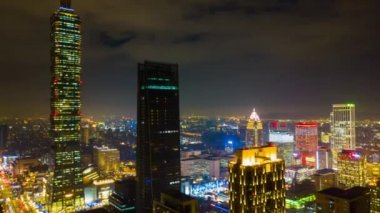 Gece saat Taipei Rating cityscape panorama. 4 k görüntüleri Çin