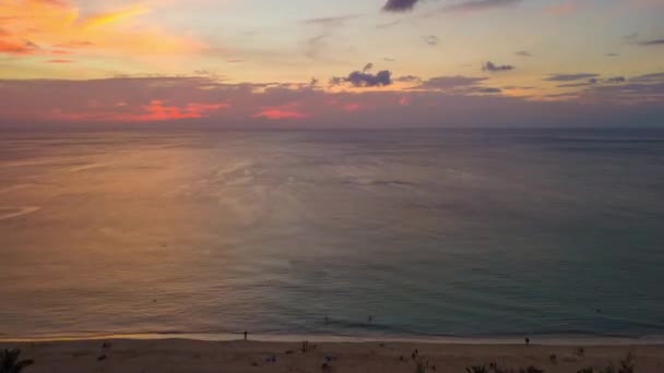 Plano Panorámico Famosa Playa Turística Phuket Island Imágenes Del Timelapse — Vídeo de stock