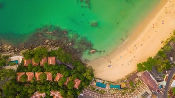 Foto Panorâmica Famosa Praia Resort Ilha Phuket Timelapse Footage — Vídeo de Stock