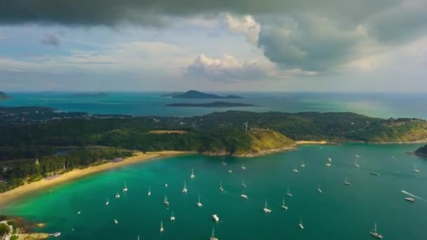 Plano Panorámico Famosa Playa Turística Phuket Island Imágenes Del Timelapse — Vídeos de Stock