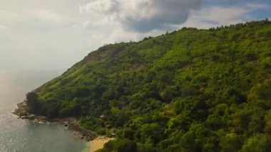 ünlü tatil Beach phuket Adası'nın panoramik çekim. 4 k timelapse görüntüleri