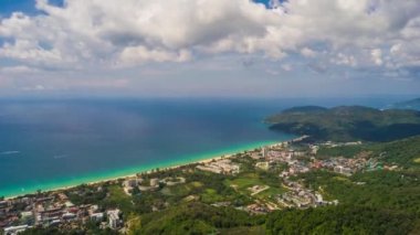 Phuket Adası Buda dağ günbatımı panorama 4k zaman atlamalı Tayland