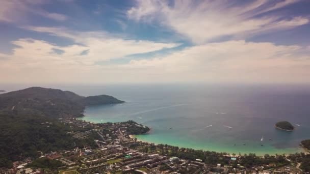 Strzał Panorama Plaży Słynnego Kurortu Wyspy Phuket Timelapse Nagrania — Wideo stockowe