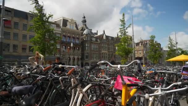 Amsterdam Miasto Zachmurzenie Dzień Ruch Uliczny Panorama Spowolnienie Dolna — Wideo stockowe