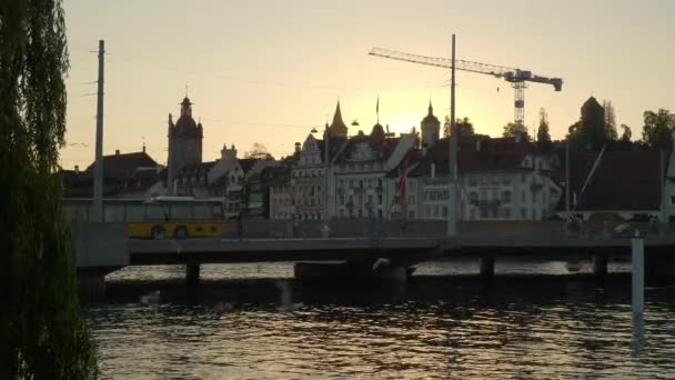 Vuelo Sobre Luzern Ciudad Ribera Vista Aérea Suiza — Vídeo de stock