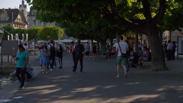 Flug Über Luzern City Stadtverkehr Luftpanorama Zeitlupenaufnahmen Schweiz — Stockvideo