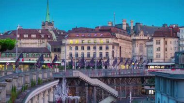Yürüyen insanlar, Luzern şehri. Şehir trafiği. İsviçre 'de hava manzarası 4k zaman dilimi.