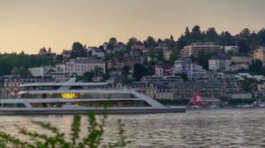 Luzern şehir merkezinin üzerinden uçuş nehir kenarı panorama 4k