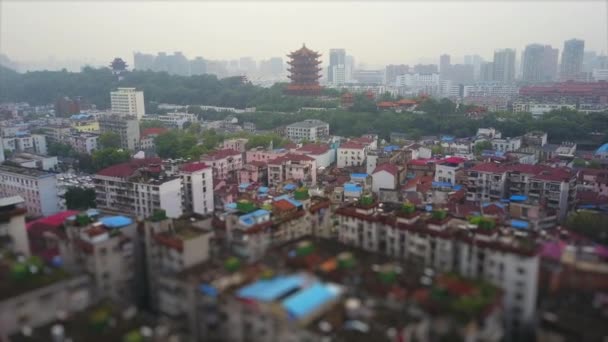 Pochmurny Dzień Czas Wuhan Jangcy Gród Nad Rzeką Antenowe Panorama — Wideo stockowe