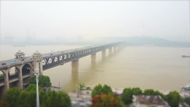 Dag Tijd Beeldmateriaal Van Brug Yangtze Rivier Wuhan Stad Panorama — Stockvideo