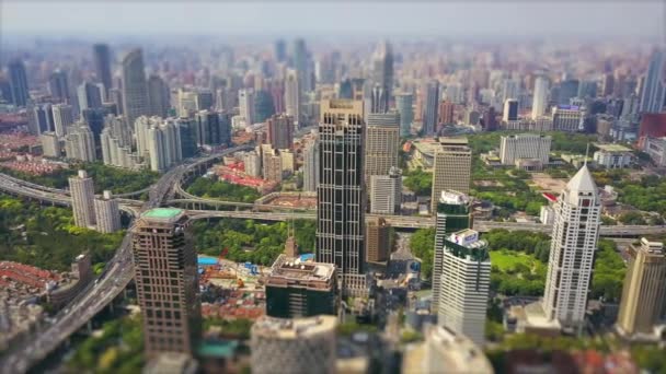 上海の日の時間のトラフィック 都市の景観空中パノラマ — ストック動画