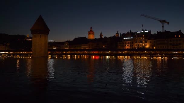 Πτήση Πάνω Από Κέντρο Της Πόλης Luzern Παραποτάμιο Ηλιοβασίλεμα Χρόνο — Αρχείο Βίντεο