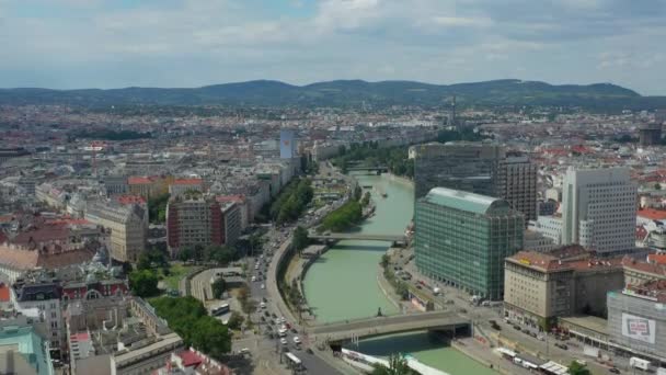 Vienna Rivieroever Dag Tijd Centrale Straten Antenne Panorama Austrië — Stockvideo