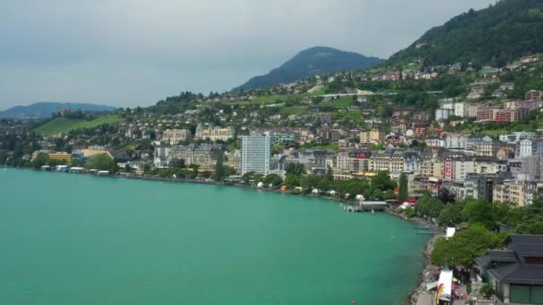 瑞士蒙特勒圆环2019年11月 蒙特勒湖一侧全景4K段瑞士 — 图库视频影像