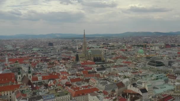 Vienna Cityscape Day Time Central Streets Aerial Panorama Áustria — Vídeo de Stock