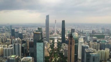 Gün zaman Guangzhou cityscape hava panorama. 4 k timelapse görüntüleri Çin 
