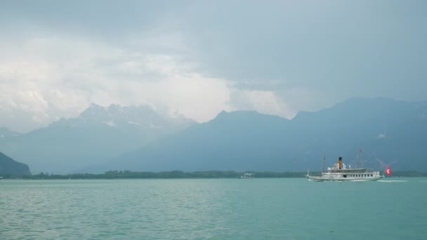 Montreux Szwajcaria Lipiec 2019 Słoneczny Dzień Montreux Miasto Słynne Jezioro — Wideo stockowe