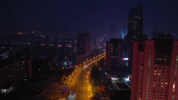 Noční Osvětlení Show Qingdao Město Centru Letecké Panorama Porcelánu — Stock video