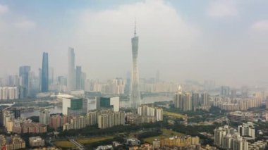 Gündüz vakti Guangzhou Endüstriyel Şehir Havası Panoraması. 4K Çin porseleni