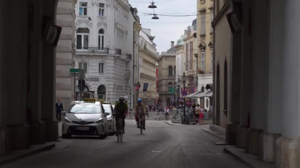 Vienna Cidade Dia Ensolarado Lotado Tráfego Panorama Câmera Lenta Áustria — Vídeo de Stock