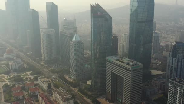 Dzień Qingdao Miasta Centrum Miasta Panorama Powietrzna Chiny — Wideo stockowe