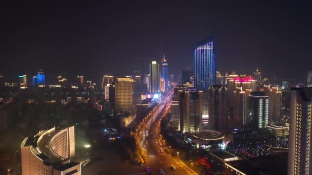 Illuminazione Notturna Qingdao Traffico Urbano Panorama Aereo Porcellana — Video Stock