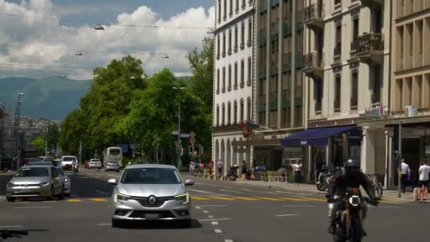 Tempo Diurno Riprese Del Traffico Urbano Ginevra Panorama Rallentatore Svizzera — Video Stock