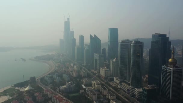 Dagtid Qingdao Stad Centrum Antenn Panorama Porslin — Stockvideo