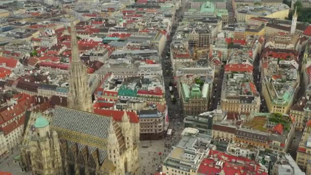 维也纳城市景观日中央街道空中全景4K奥地利 — 图库视频影像