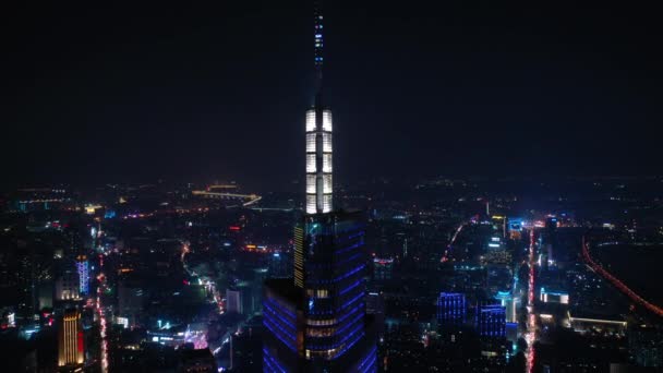 Éjszakai Repülés Világított Nanjing Város Légi Panoráma Felvételek — Stock videók