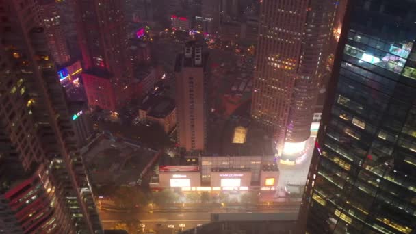 南京市交通上の夜間飛行空中パノラマ4K映像 — ストック動画