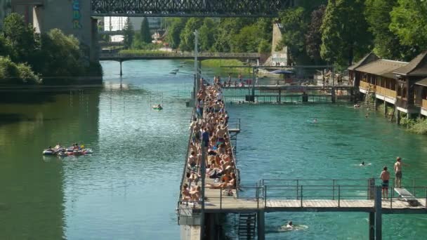 Sunny Day Zurich Lakeside Bay Crowded Promenade Bay Panorama Switzerland — Stock Video