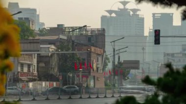 gündüz vakti Changsha şehir merkezi trafik sokağı kavşağı hava zamanı panorama 4k porselen