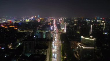 Gece vakti hangzhou şehir merkezi trafik manzarası 4k porselen
