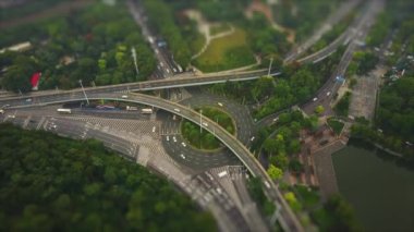 Yoğun trafiği olan Wuhan şehrinin görüntüleri, Çin