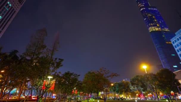 夜间飞越明亮的南京市航拍全景4K次 — 图库视频影像