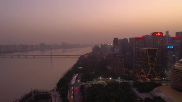 Dag Tid Hangzhou Stad Flod Bukt Konstruktion Gård Antenn Panorama — Stockvideo