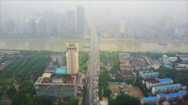 Beelden Van Wuhan Stad Met Druk Verkeer China — Stockvideo