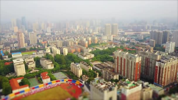 Bewolkte Dagtijd Wuhan Yangtze Stadsgezicht Rivier Luchtfoto Panorama China — Stockvideo