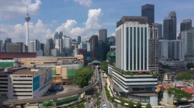 Kuala Lumpur, Malezya - 25 Eylül 2019: güneşli gün kuala lumpur şehir merkezi havacılık panorama 4k dolaylarında 25 Eylül 2018 Kuala lumpur, malezya, Malezya.