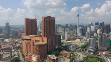 KUALA LUMPUR, MALAYSIA - SEPTEMBER 25 2019: day time kuala lumpur şehir merkezindeki panorama 4k circa 25 Eylül 2019 kuala lumpur, malaysia.r, malaysia.