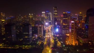 Gece aydınlatma bangalore şehir trafik caddesi kare panorama 4k Hindistan