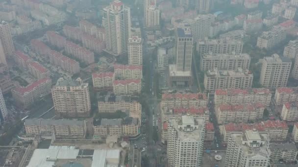 Ημέρα Ώρα Qingdao Πόλη Στο Κέντρο Της Πόλης Εναέρια Πανόραμα — Αρχείο Βίντεο