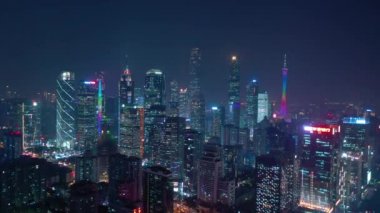 Gece vakti Guangzhou Endüstriyel Şehir Havası Panoraması. 4K Çin porseleni