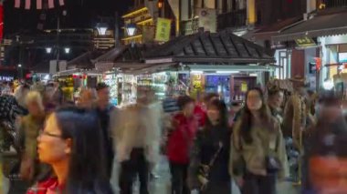 Gece vakti hangzhou şehir merkezi trafik manzarası 4k zaman dilimi porselenleri