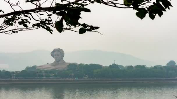 Bewölkt Tag Changsha Stadt Berühmten Fluss Insel Park Denkmal Antenne — Stockvideo