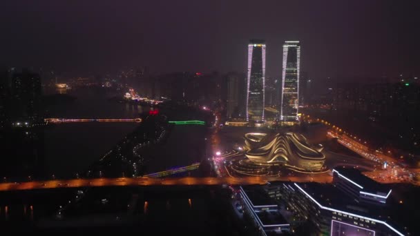 Changsha Şehri Güneşli Bir Gece Şehir Merkezindeki Ünlü Körfez Havacılığı — Stok video