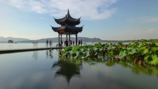 昼の時間杭州市川辺ベイ航空パノラマ4Kタイムラプス中国 — ストック動画